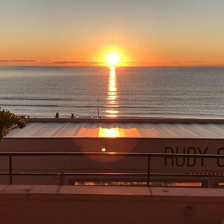 Appartamento Fronte Mare Con Terrazzo Alassio Dış mekan fotoğraf