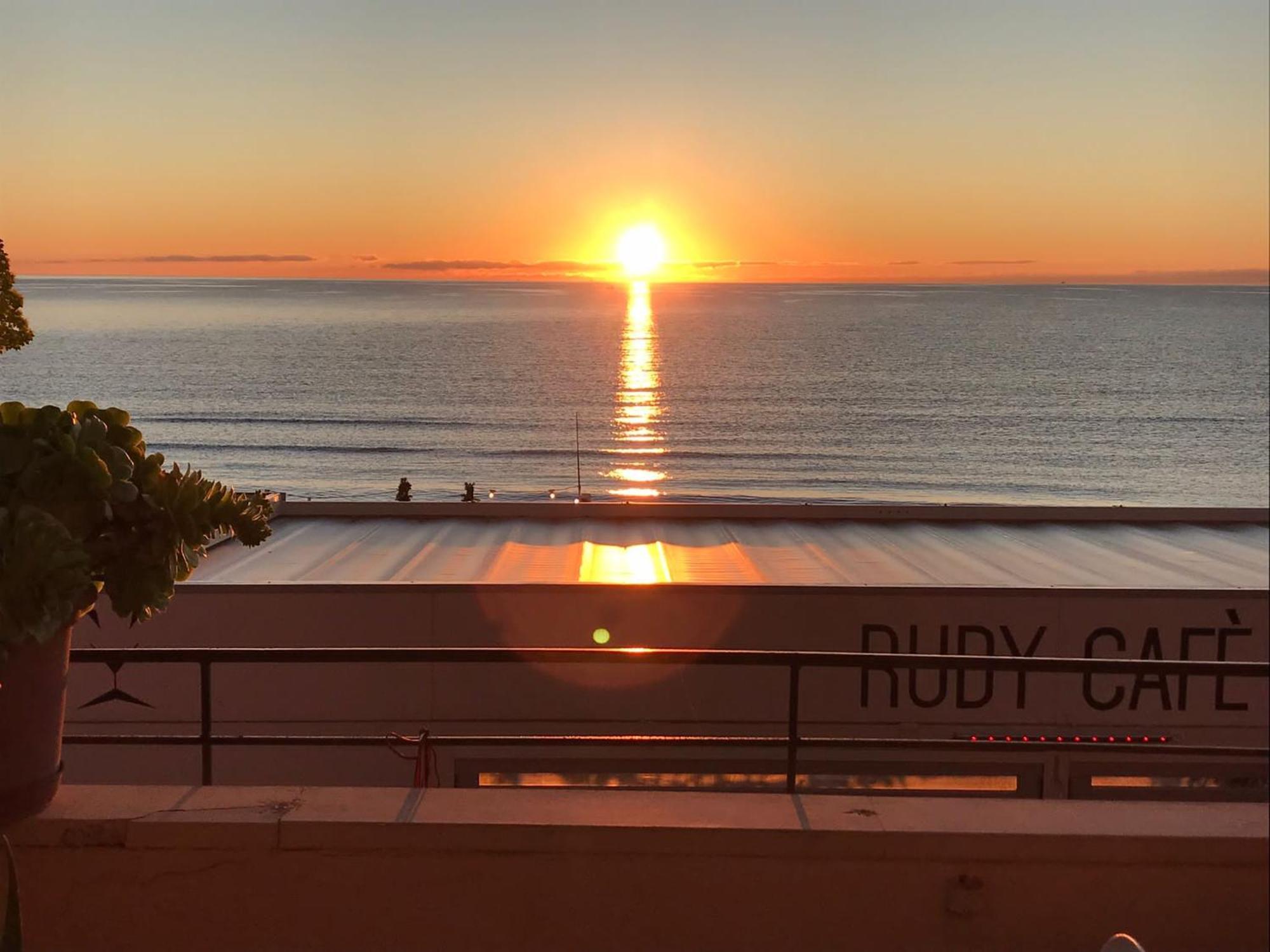 Appartamento Fronte Mare Con Terrazzo Alassio Dış mekan fotoğraf